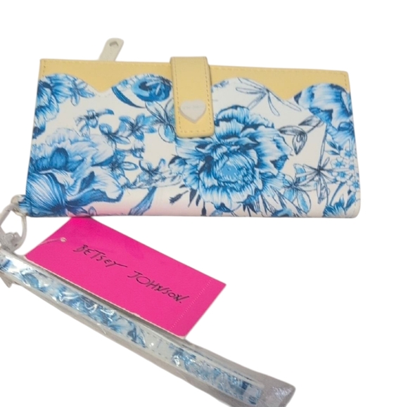 Betsey Johnson Handbags - Betsey Johnson Blue Floral Wristlet Clutch